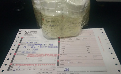 玻璃絲印油墨中泡沫的產生影響以及解決辦法