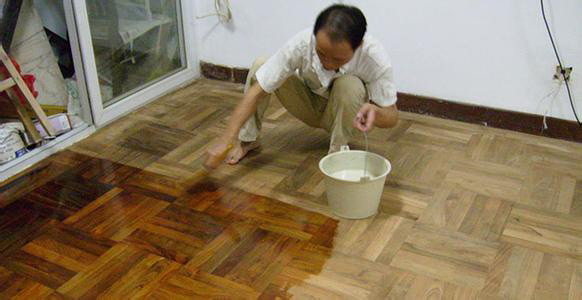 國內木器漆消泡劑哪家好？就找廣東東莞中聯(lián)邦