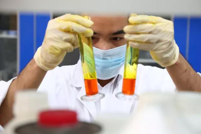 墨水廠家注意了！水性油墨消泡劑原來如此重要