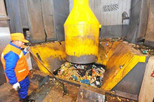 垃圾滲透液泡沫無(wú)法自己破滅，那就用垃圾滲透液消泡劑