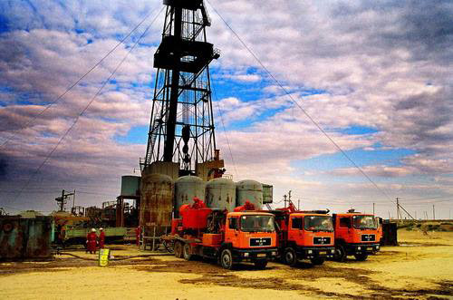 在固井過程中，固井用消泡劑具有哪些優(yōu)缺點(diǎn)？