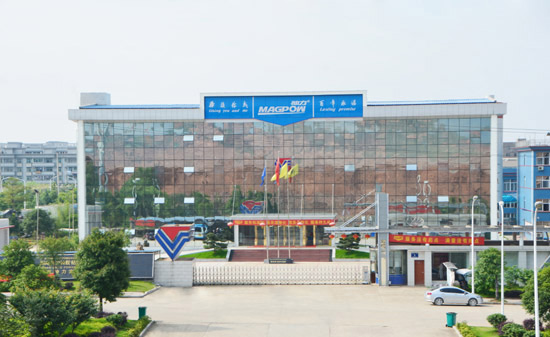 神力實業(yè)-環(huán)氧A膠和B膠在攪動時的泡沫