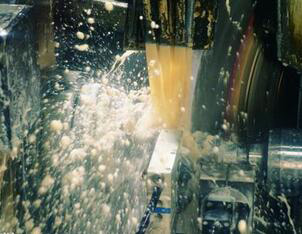 特馳國際貿易-切削液起泡