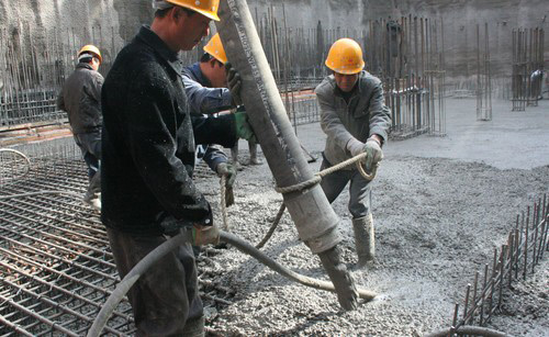 混凝土用消泡劑在澆筑混凝土消泡中的應用