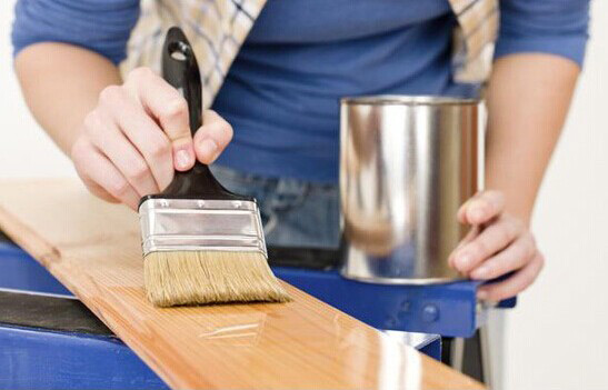 清漆消泡劑在木器漆中的應用 