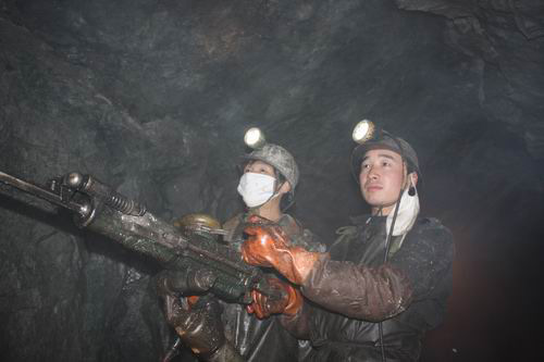 礦業開采用消泡劑應用于采礦行業中 礦業開采用消泡劑應用于采礦行業中